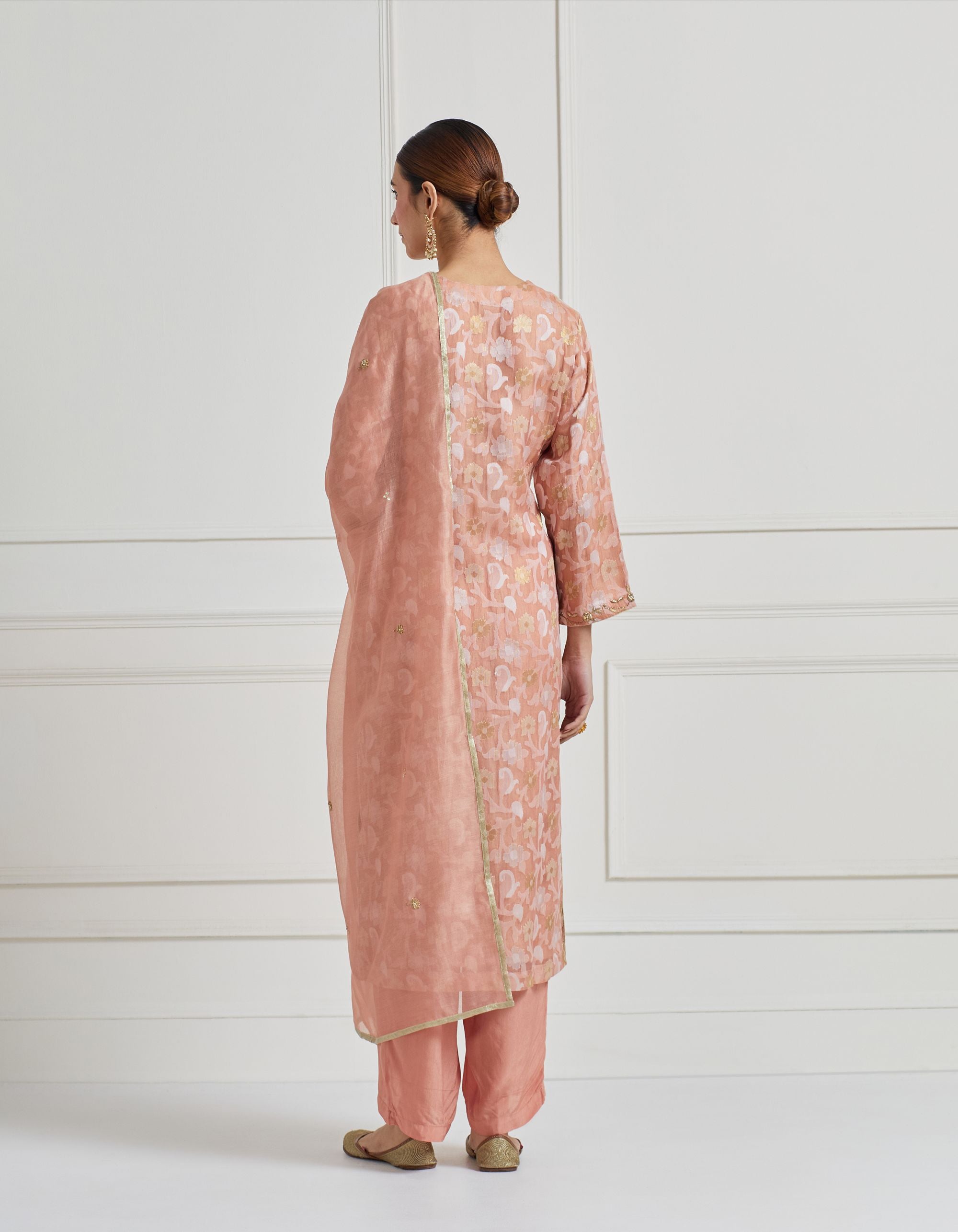 Dull Rose Vintage Banarasi Cutwork Kurta Set