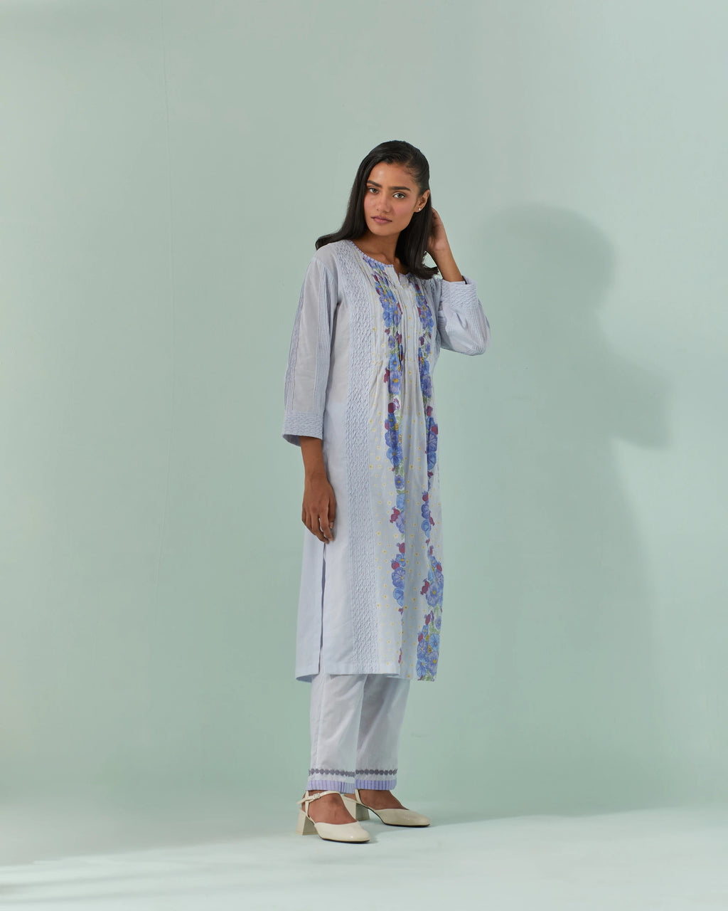 Cornflower Blues, Samod Bagh Twisted Pleats And Pintuck Kurta Set