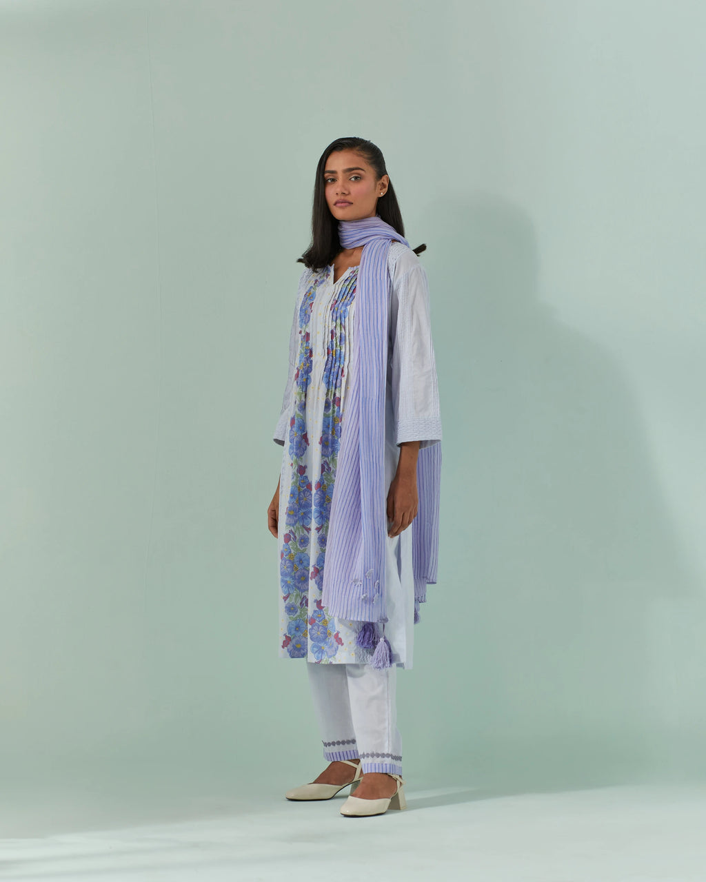 Cornflower Blues, Samod Bagh Twisted Pleats And Pintuck Kurta Set