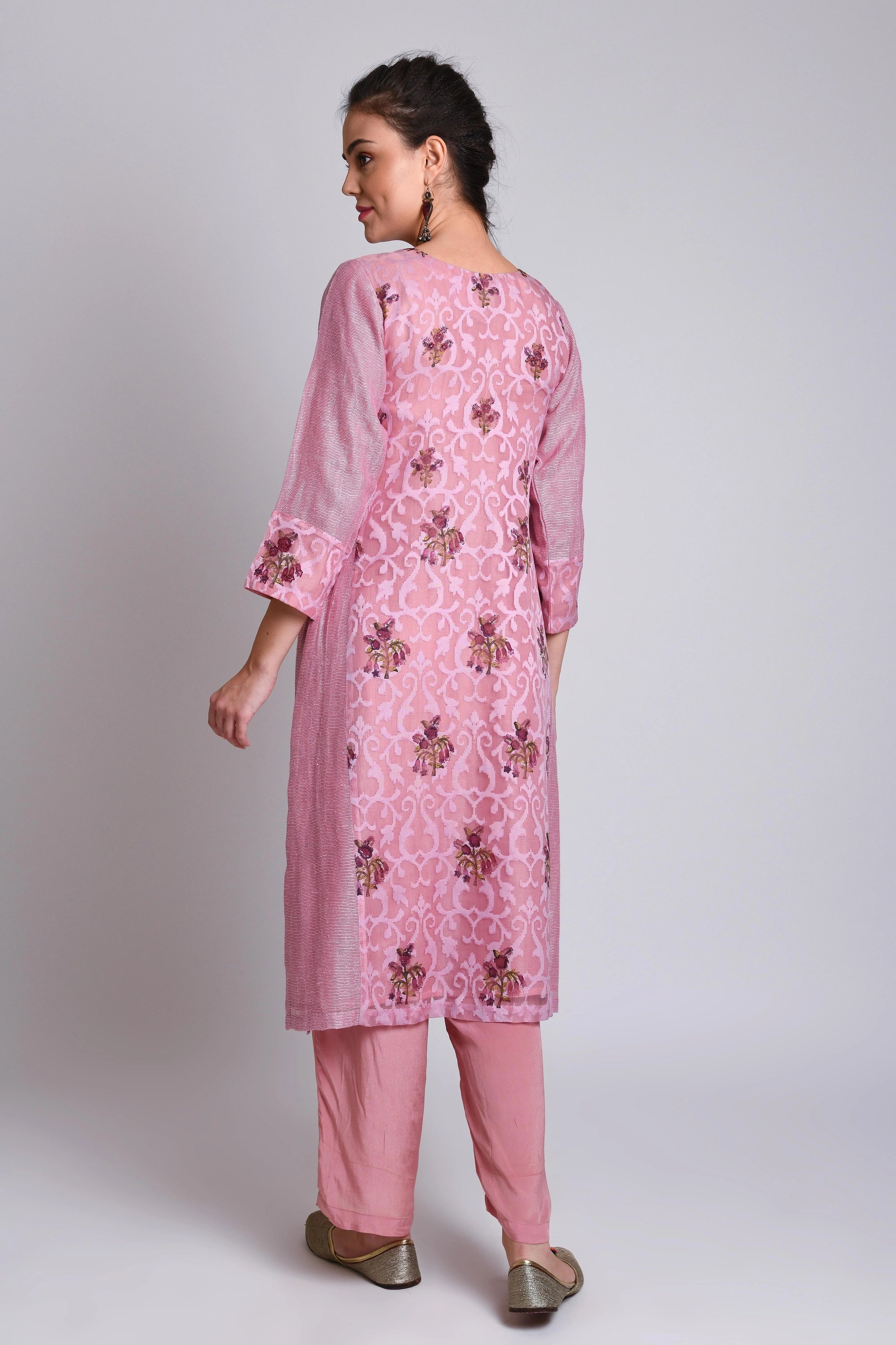 Paneled Kurta With Round Neck