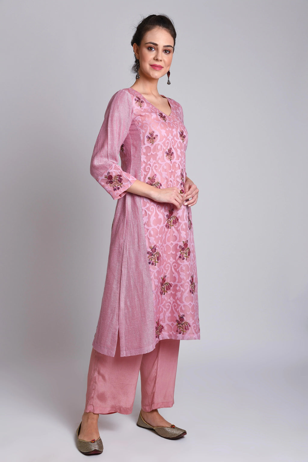 Paneled Kurta With Round Neck